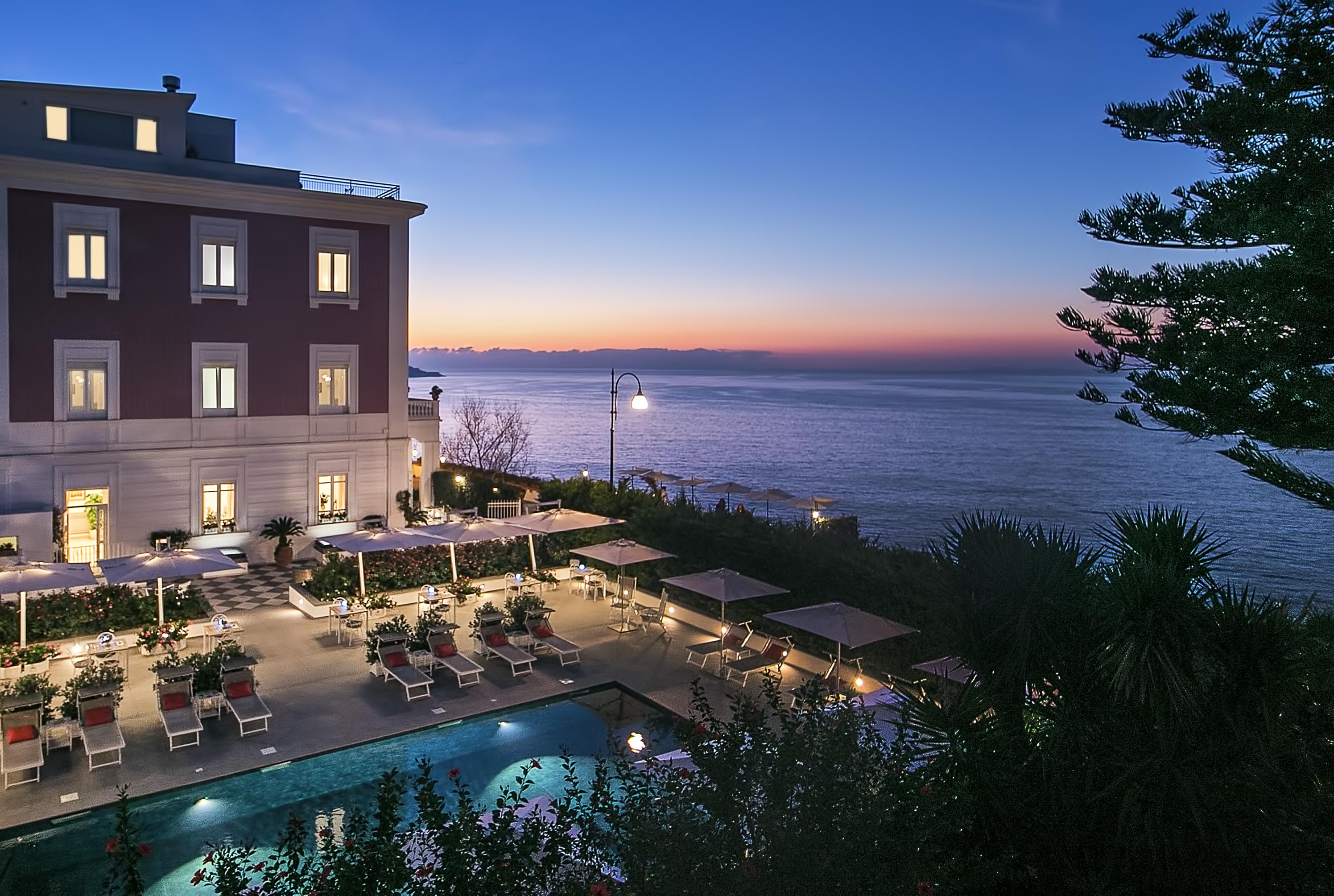 Hotel Villa Garden Сант'Анджелло Экстерьер фото